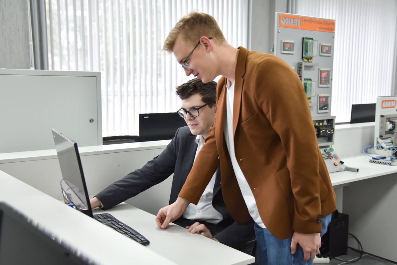 Старт курсов по образовательной программе «Программирование и эксплуатация приборной автоматики на основе ПЛК»